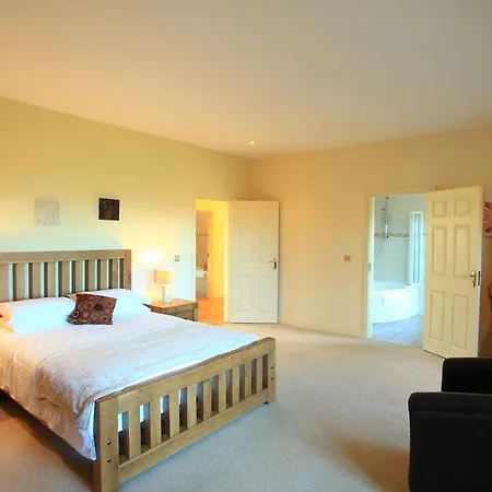 Bun Cill Athat 度假居 肯梅尔