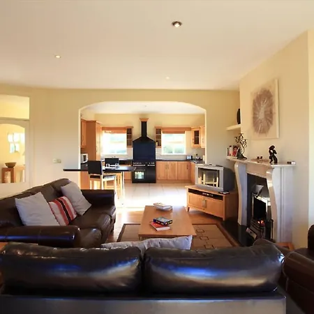 度假居 Bun Cill Athat 肯梅尔